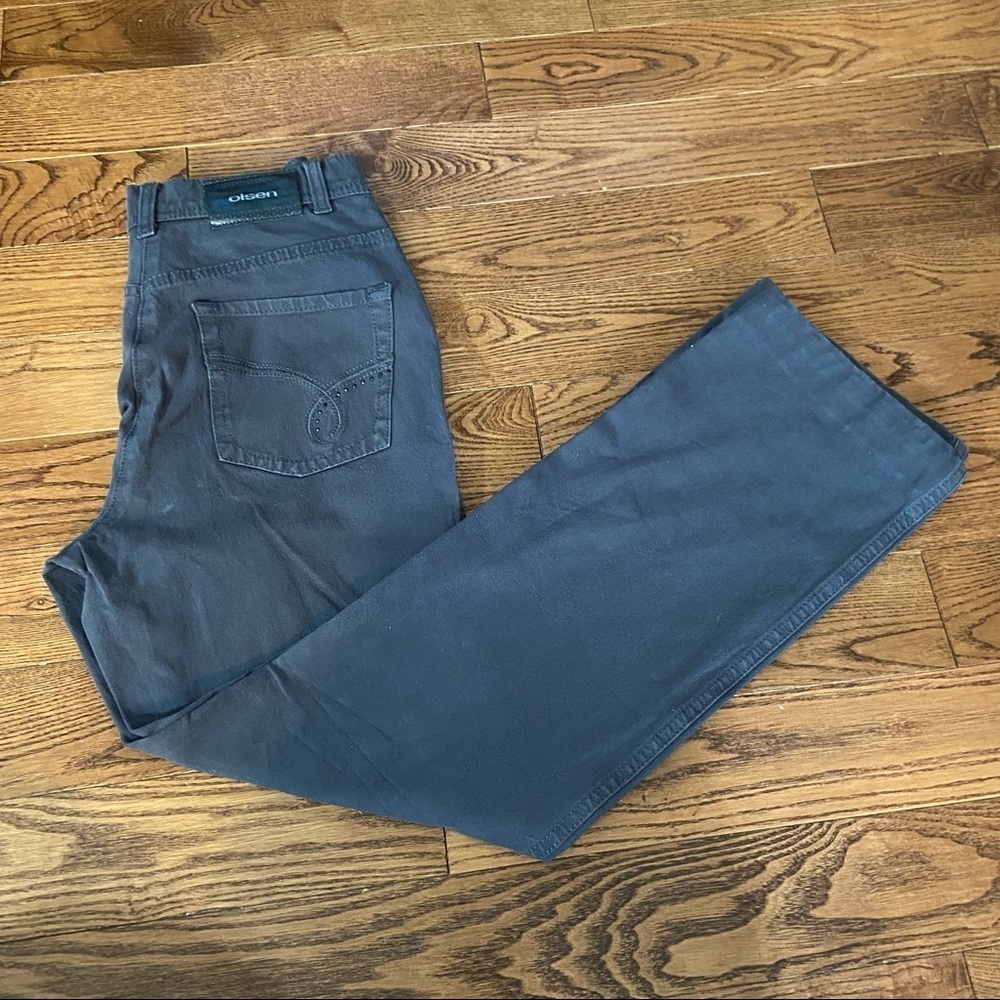 Olsen women’s grey cotton straight legged pants in size 5/6